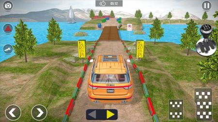 越野普拉多停车Offroad Prado Parking Car Game游戏截图-1